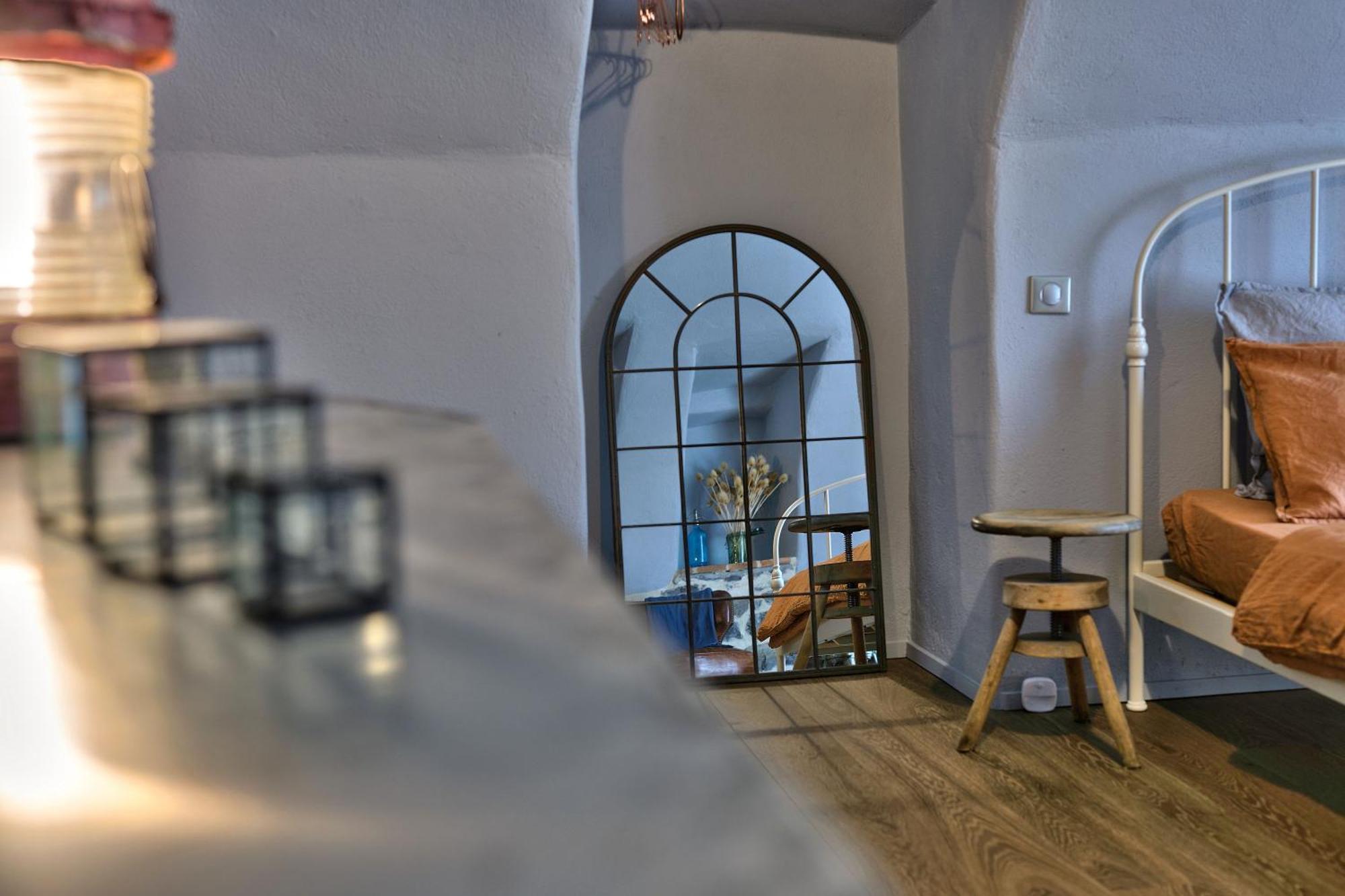 Hotel La Gourmandine Courry Esterno foto