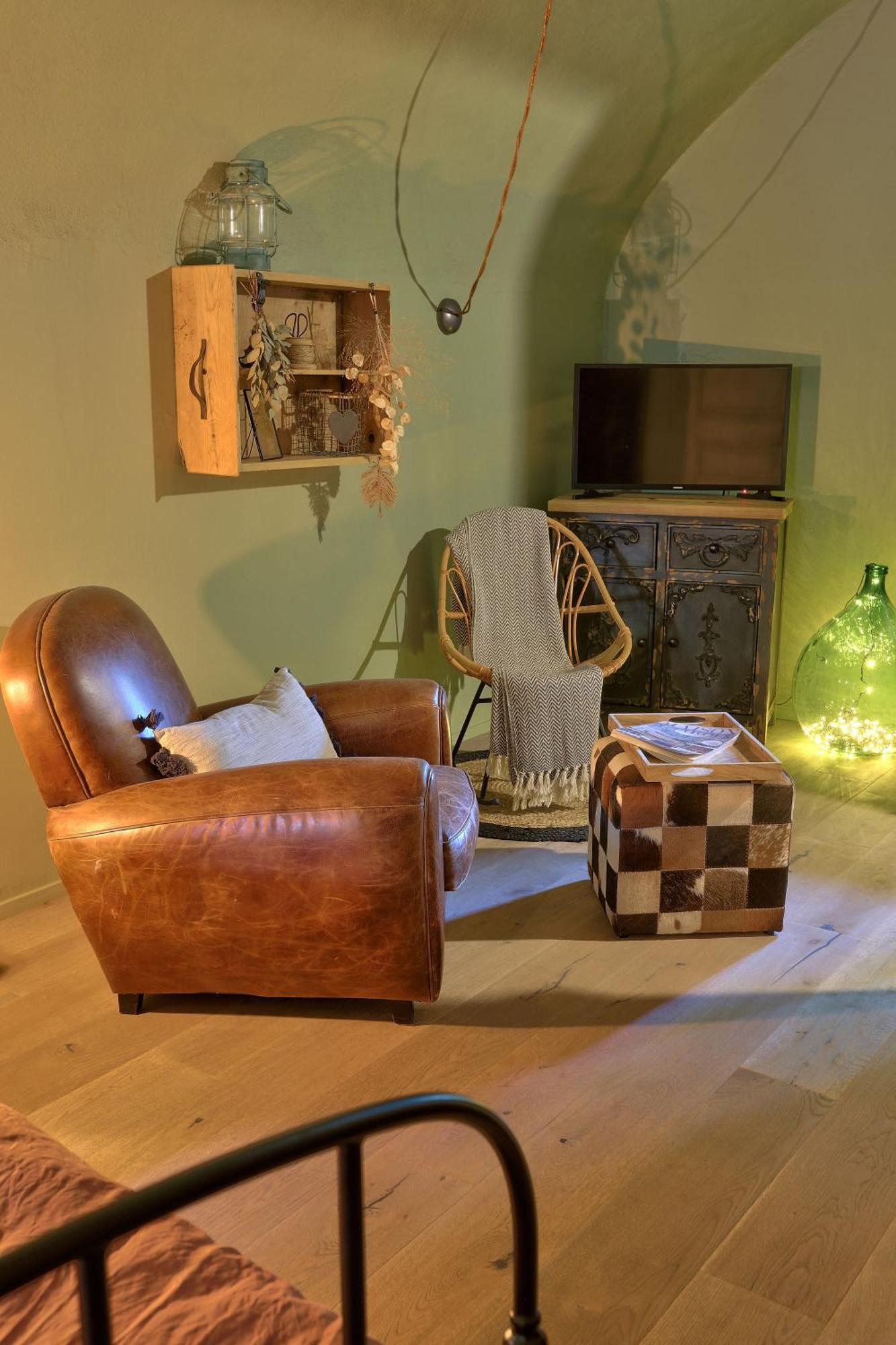 Hotel La Gourmandine Courry Esterno foto